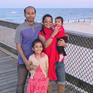 Meet your Posher, Bini